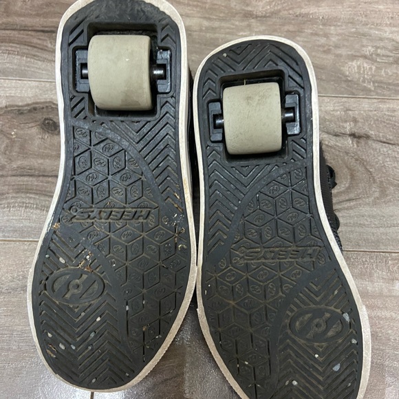 Black Heyles - Picture 4 of 5